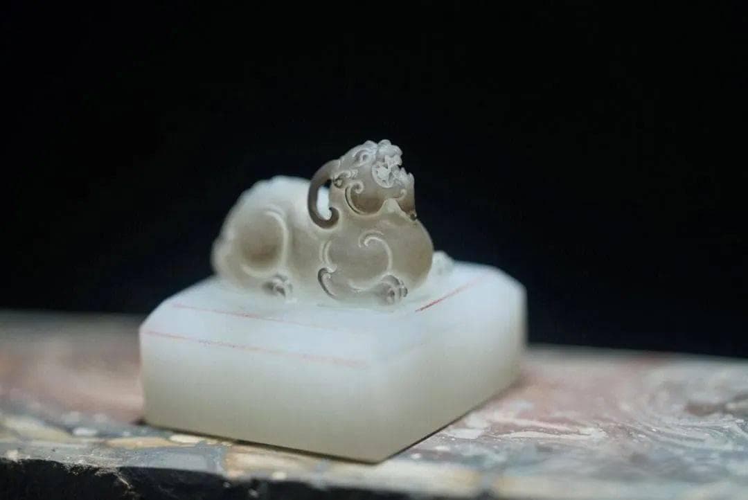 传国玉玺：中国古代皇权合法性的象征
