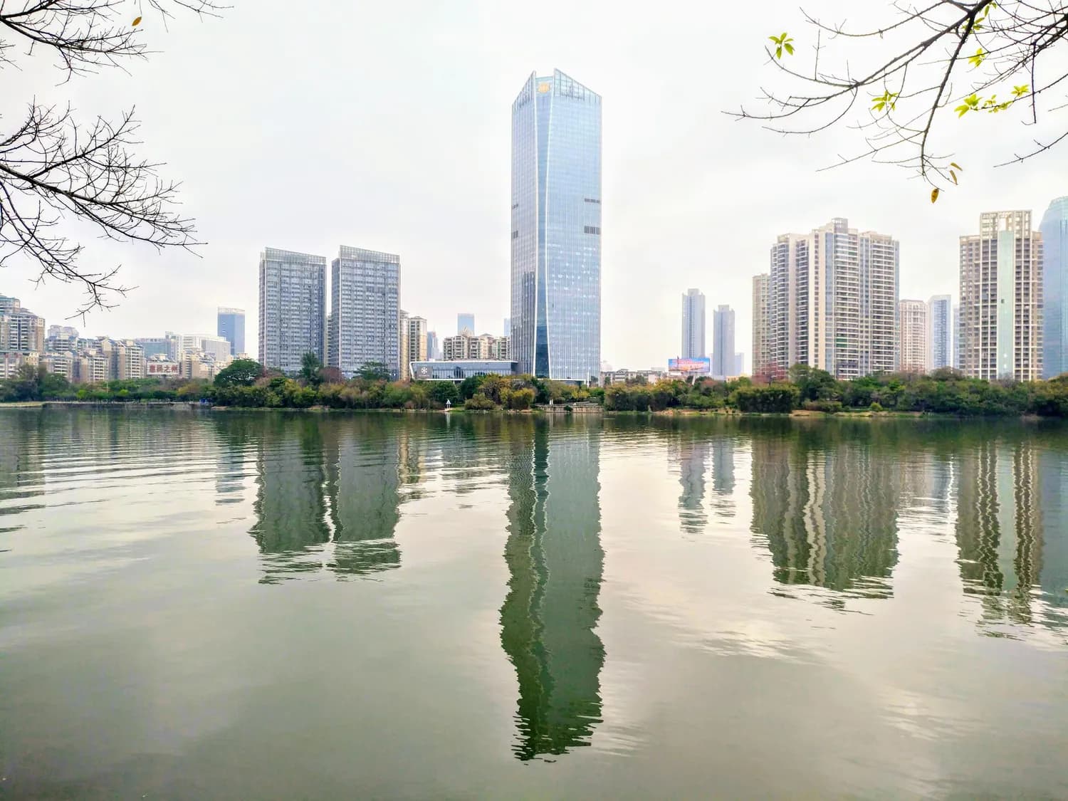 红谷滩“e见帮办”系统上线，办事效率翻倍！