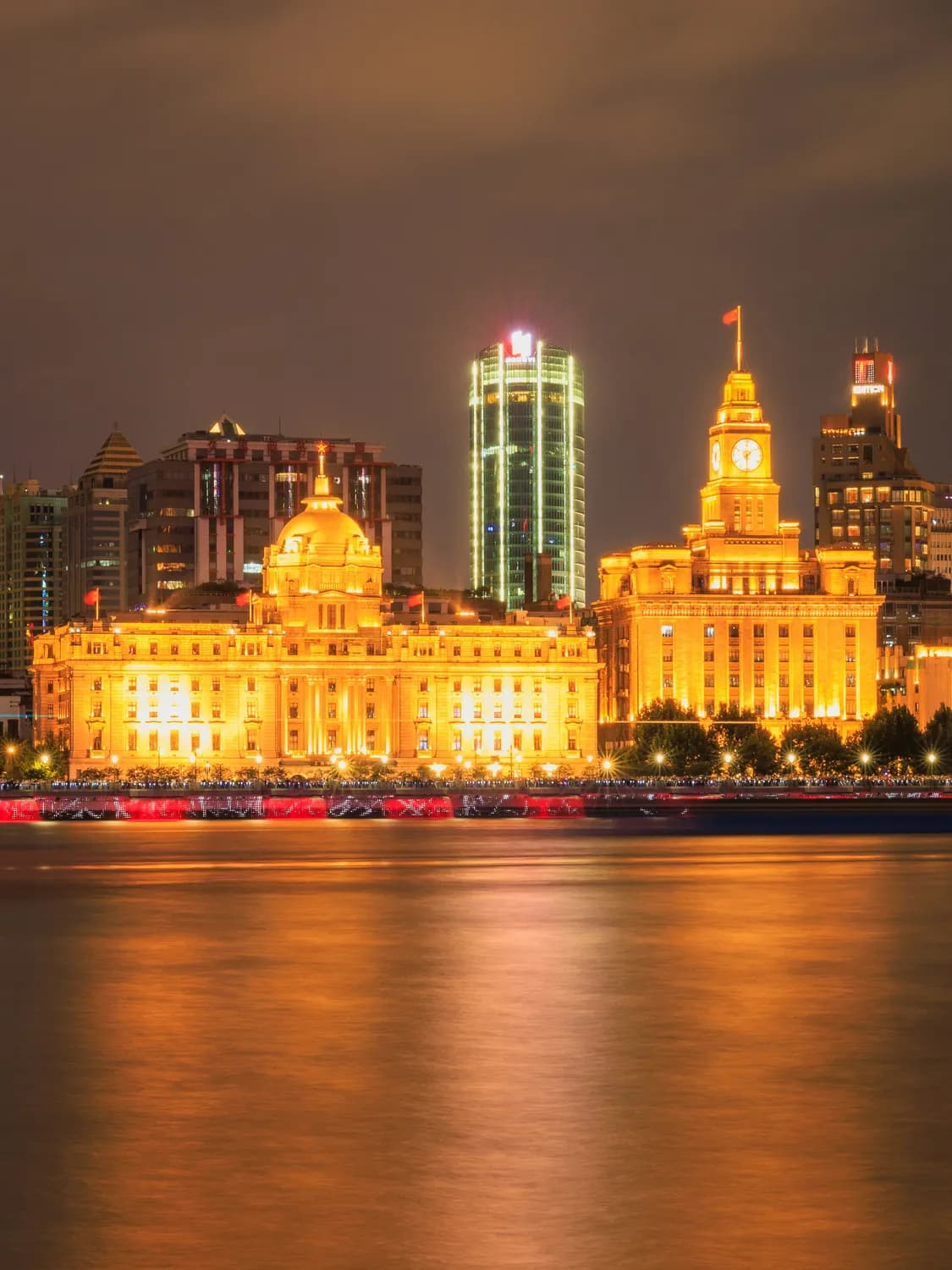五一打卡外滩，拍出东方明珠大片！