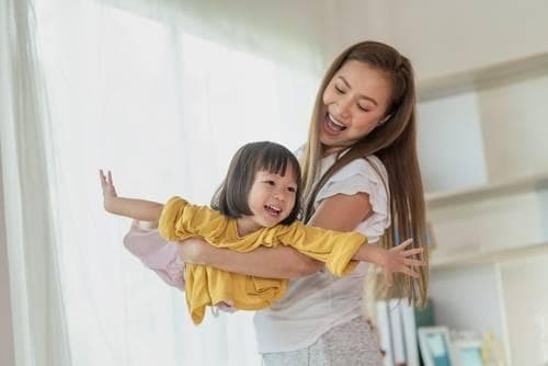 安全型依附靠6招營造充滿愛和安全感的成長環境 帶來3個好處