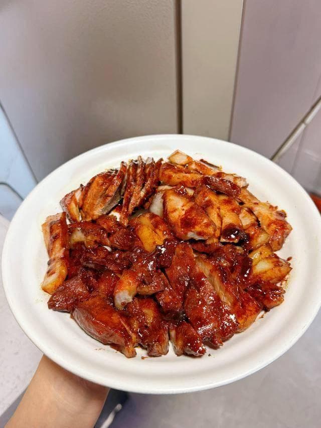 分享正宗广式叉烧肉做法，配方干净做法简单，吃过就爱上
