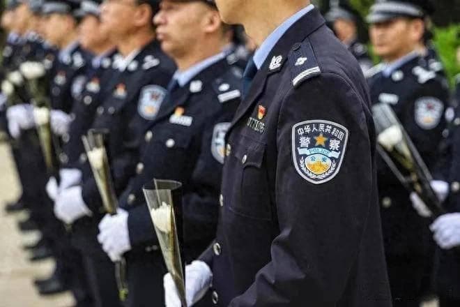 辅警和警察有哪些区别？辅警会受到警察欺负吗？