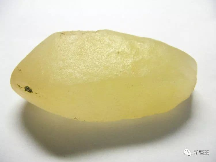 金丝玉究竟是不是和田玉？一篇深度科普告诉你！