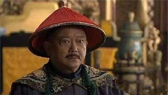 中国历史上最大贪官和珅：敛财八亿两白银，相当于朝廷15年收入