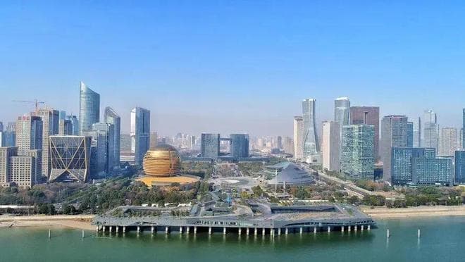 杭州三大高铁站现状：东站人满为患，西站位置偏远，南站亟待升级
