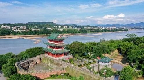 江西面积最大的城市，相当于1197个澳门，保留一座千年的江南宋城
