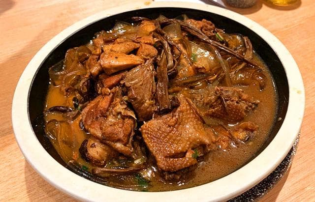 灶丰食代：东北菜在南阳的“异乡之旅”