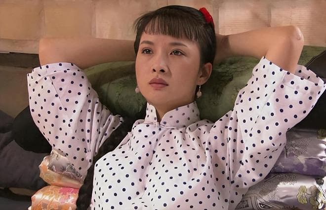 重温《大宅门》才懂，为什么60岁的白景琦会娶28岁的香秀当太太
