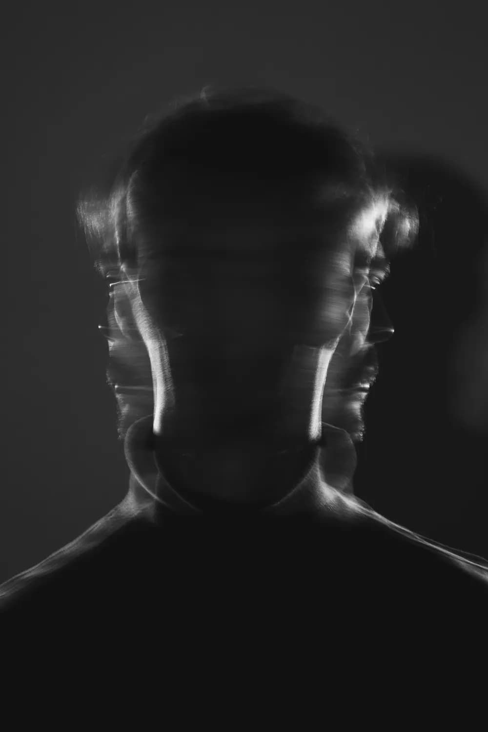 《正午恶魔》：一部抑郁症的百科全书