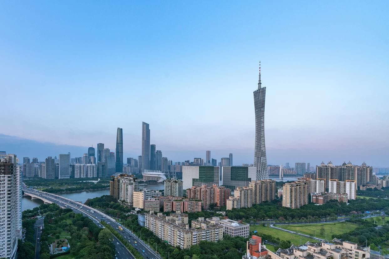 我国近十年的人口变化趋势：从正增长到负增长