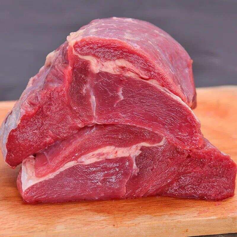 牛肉现绿光是光学现象，这样选购最安全