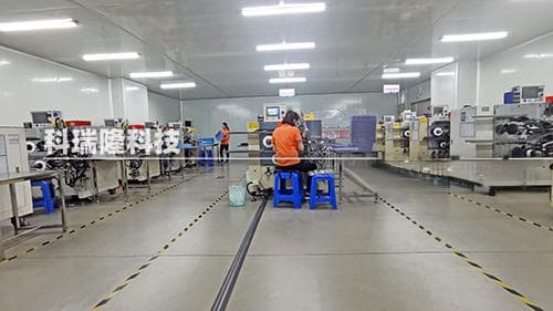 聚合物锂电池电芯卷绕常见异常及对后序生产的影响