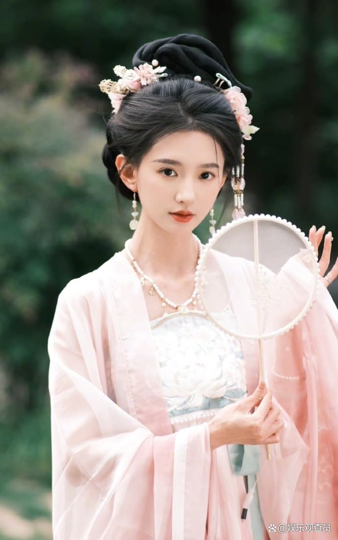 张婉莹表演"翻车"却拿S级！于正推荐信曝光，网友炸锅……