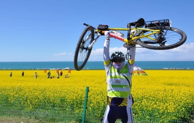 国内绝美骑行路线大盘点：从海南环岛到川藏线