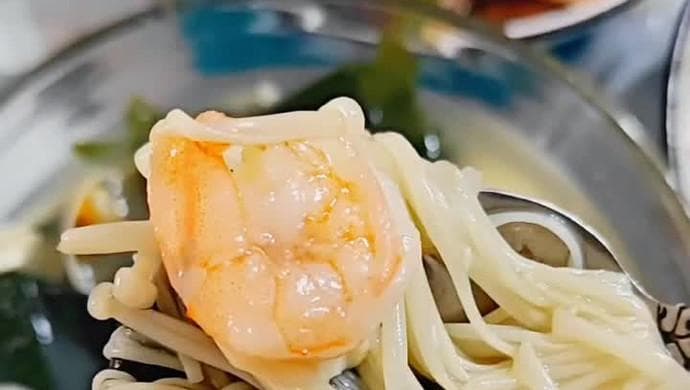 鲜香美味的味增汤