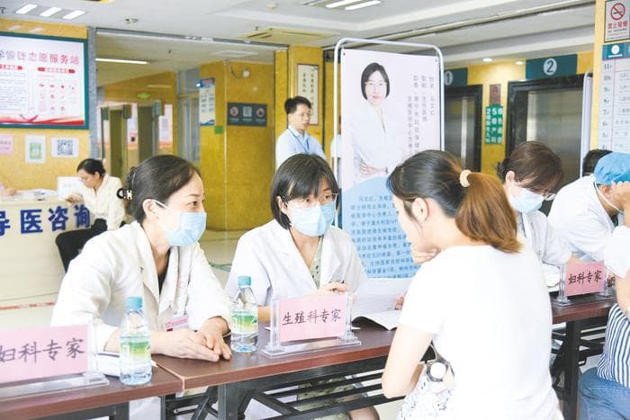 深耕细作培沃土 外引内育聚人才