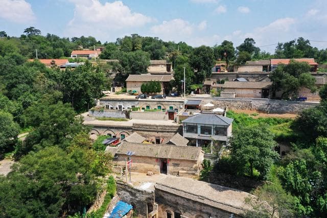 长治西岭村：盘活古建吃上“旅游饭”