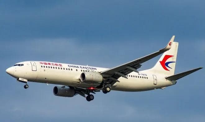回顾：东航MU5735坠机原因浅析，为何空难的死亡率无限接近100%？