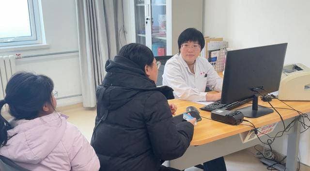 家长要做一名“支持者”而非“监督者”，学生春季开学心理调适指南