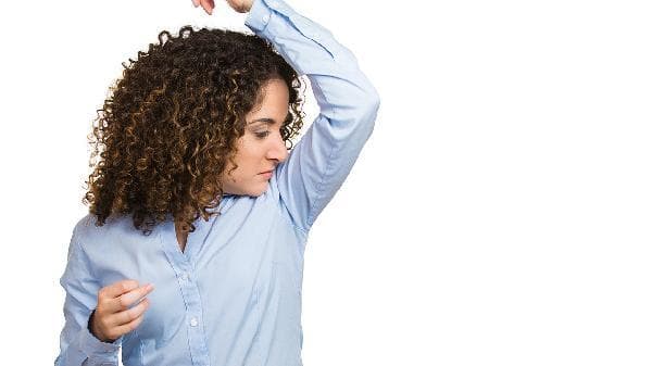 女性右腋窝下隐痛要当心