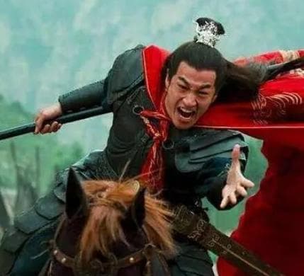 华雄之死：揭秘吕布之下第一人的陨落