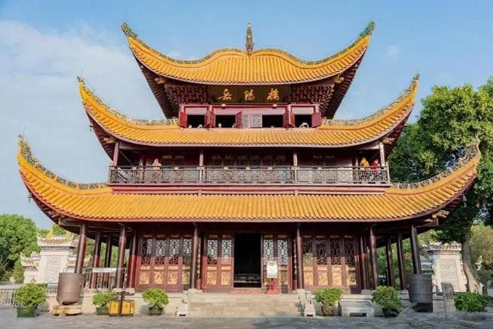 登岳阳楼瞰洞庭，六大景区展现岳阳魅力