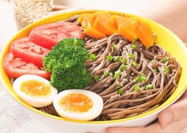 鲨鱼菲特：轻食与健身的完美搭配，优化运动效果