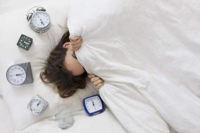 8小时睡眠制是错的？医生建议白天尽量不补觉，睡多久才算睡够呢