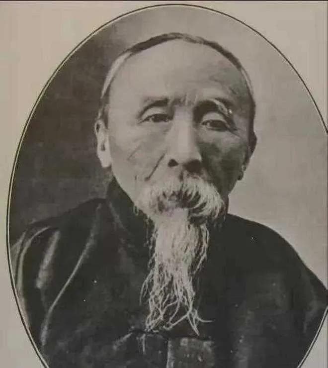 1911年，赵尔丰，一位备受争议的历史人物，在成都皇城贡院被处决