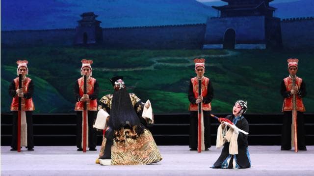 《铡美案》再掀包拯热，铁面无私铸就经典