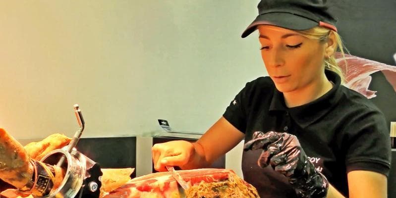 西班牙火腿冰箱保存方法（如何正确保存并延长西班牙火腿的新鲜度）