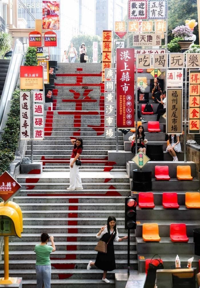 晚安十点丨南宁地铁1号线还有“隐藏玩法”？