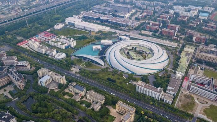 上海科创教育基地寒假公益研学启动，为青少年科学教育做“加法”