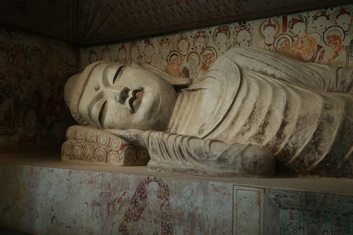 张掖大佛寺：千年古刹见证丝路辉煌
