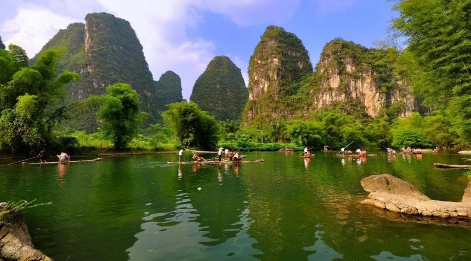 走进漓江风景区（广西）
