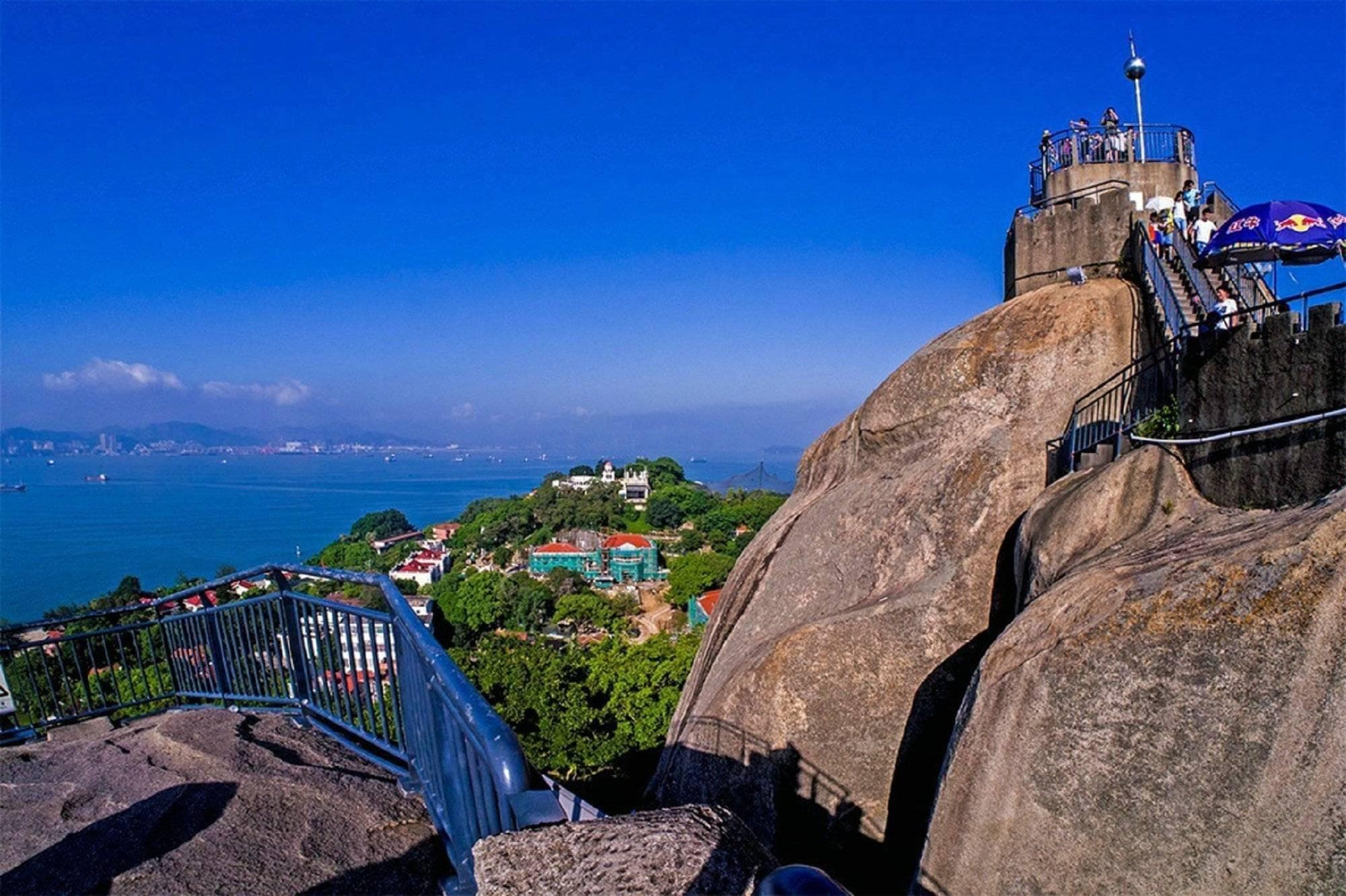 福建旅游三日游导游攻略最详细，福建旅游三日游导游必去景点