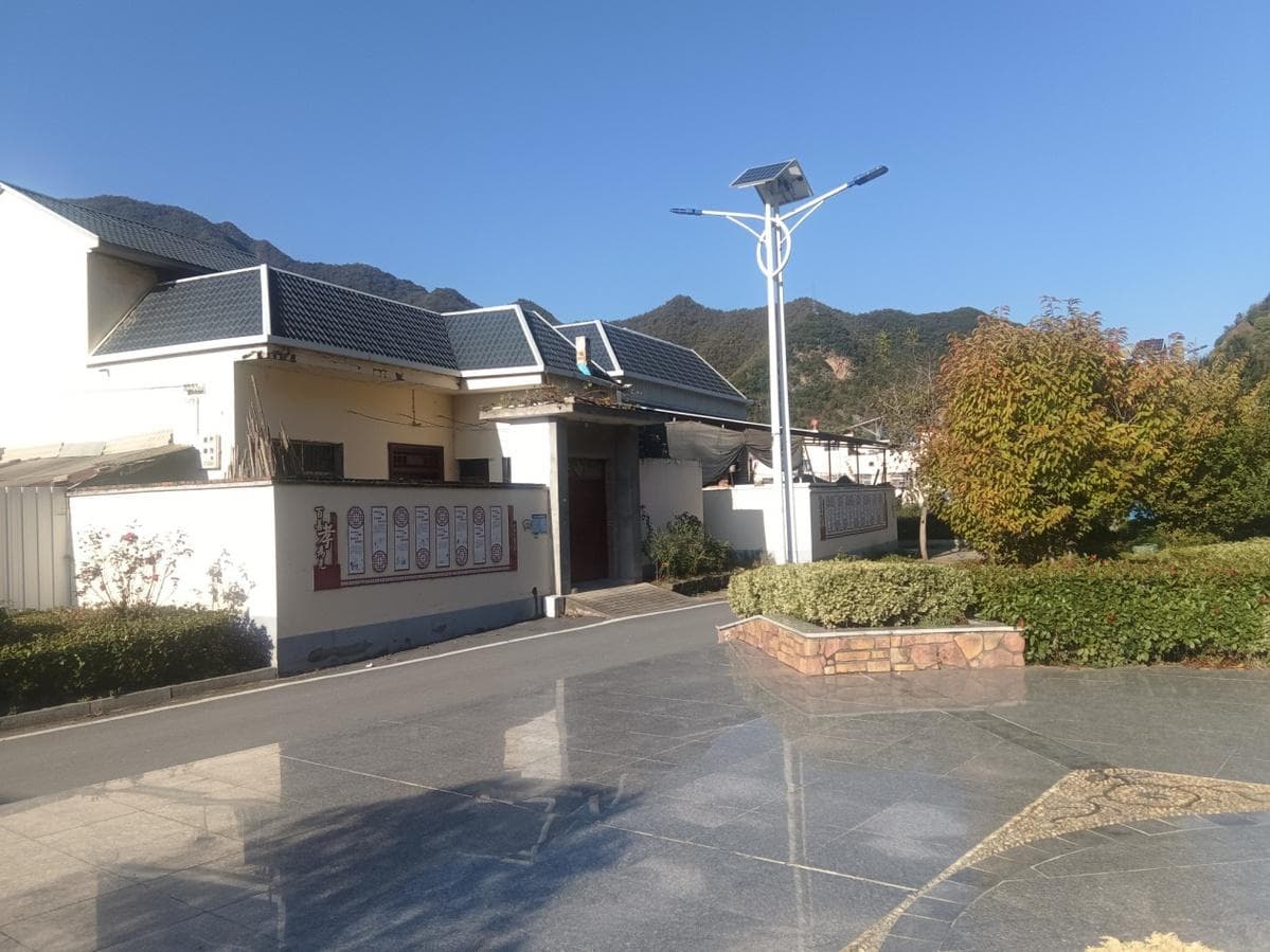 河南西峡：“千万工程”绘就村美民富