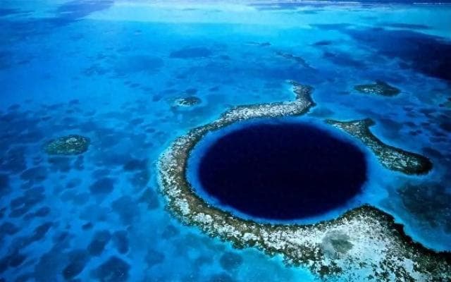 下潜到1万多米的海底，科学家发现了不该出现的东西，人类需警惕
