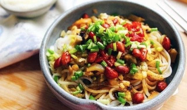 盘点中国最好吃的米粉排行榜，老友粉排第二，谁排第一？