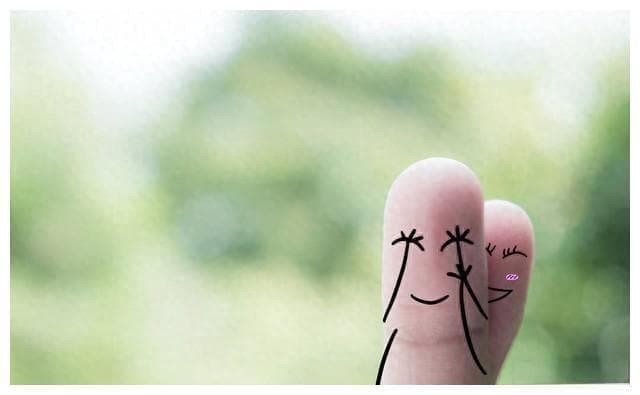 知足常乐，幽默人生！13句轻松搞笑的哲理句子，让你笑对生活！