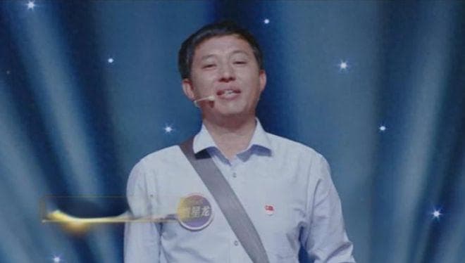 贺星龙：从没钱上学到"最美医生"，坚守乡村24年，为了什么？