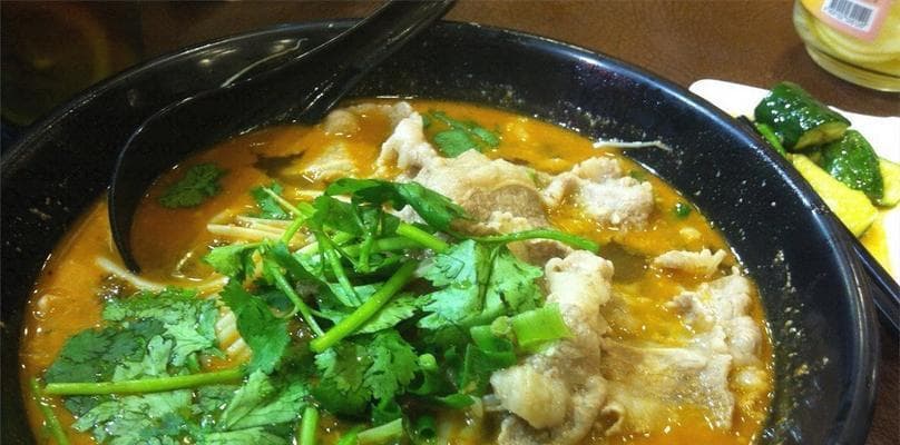 重温过桥米线的独特魅力（探寻云南过桥米线的历史和文化底蕴）