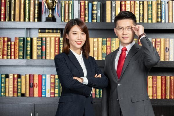 合同支付费用条款：确保双方权益的平衡与合作顺利进行