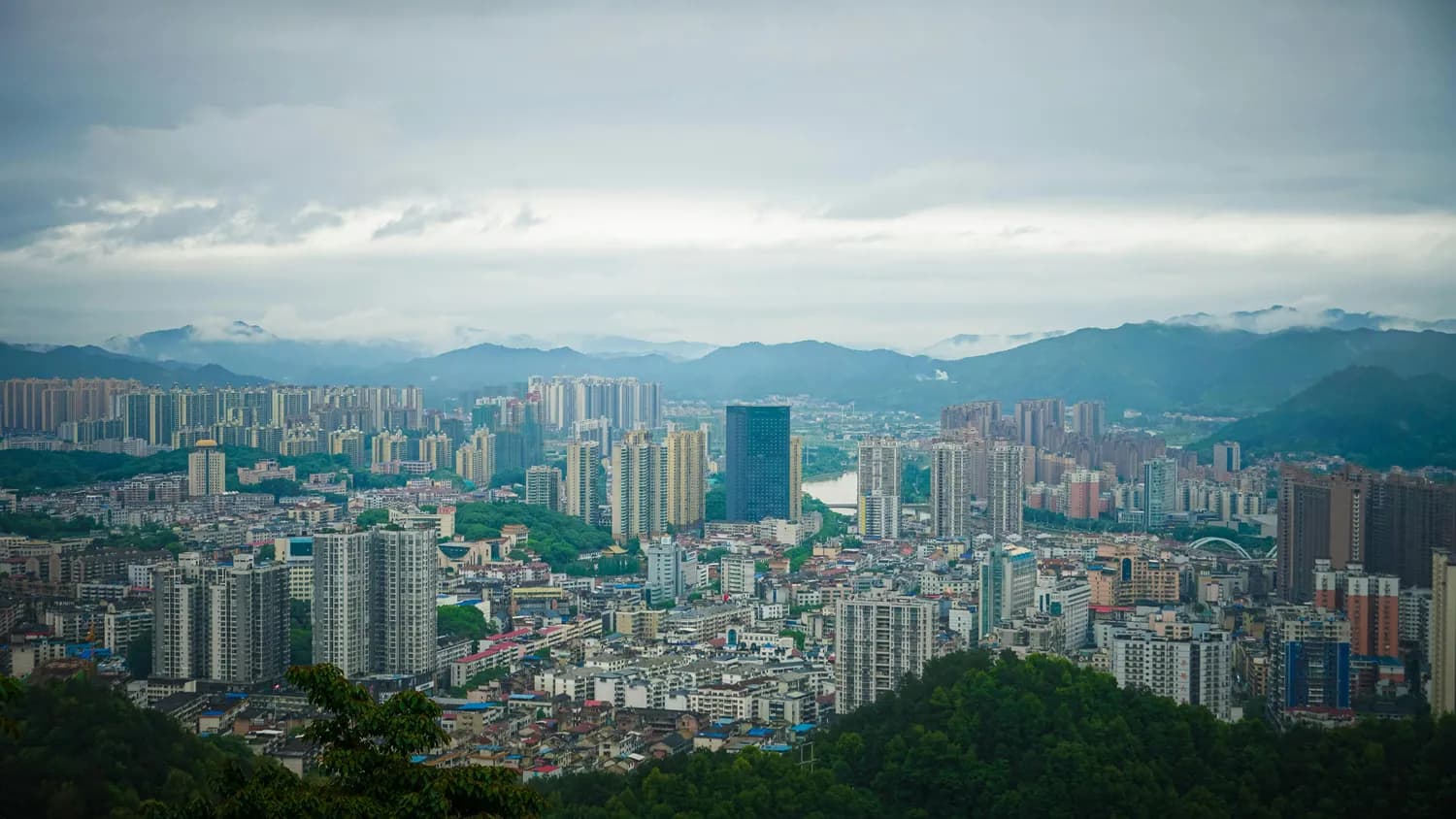 郴州必打卡网红景点推荐：从莽山到裕后街