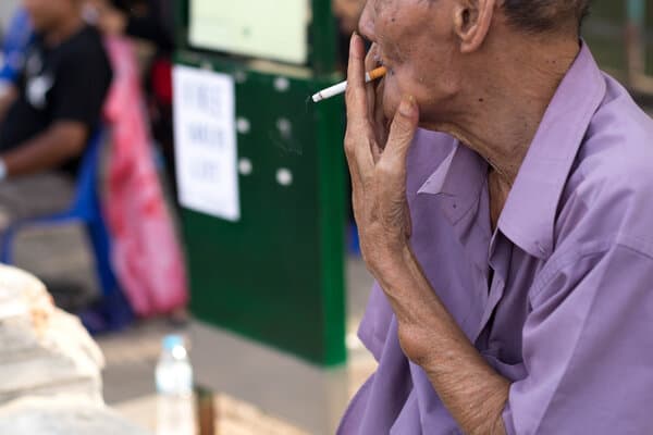 抽烟对心血管的危害