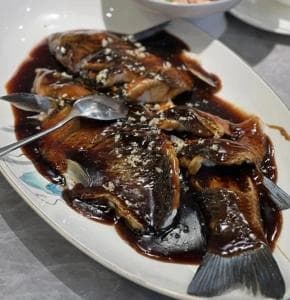 杭州美食指南：12道传统佳肴推荐