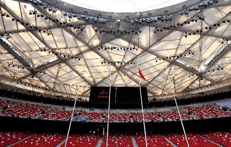 鸟巢：斥资34亿建造，每年花8000万维护，办完奥运为啥还不拆？