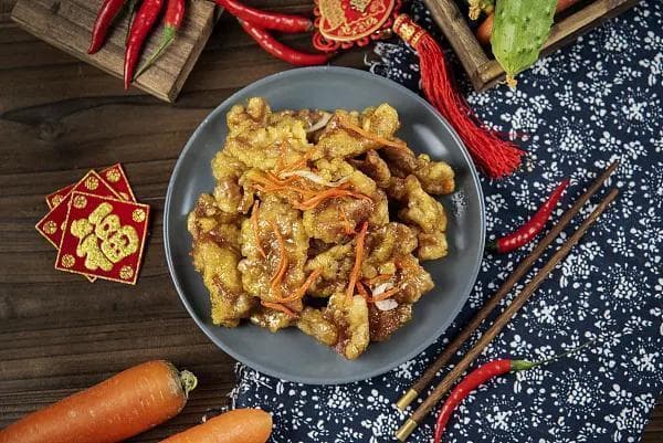 哈尔滨美食与景点全攻略：从锅包肉到冰雪大世界