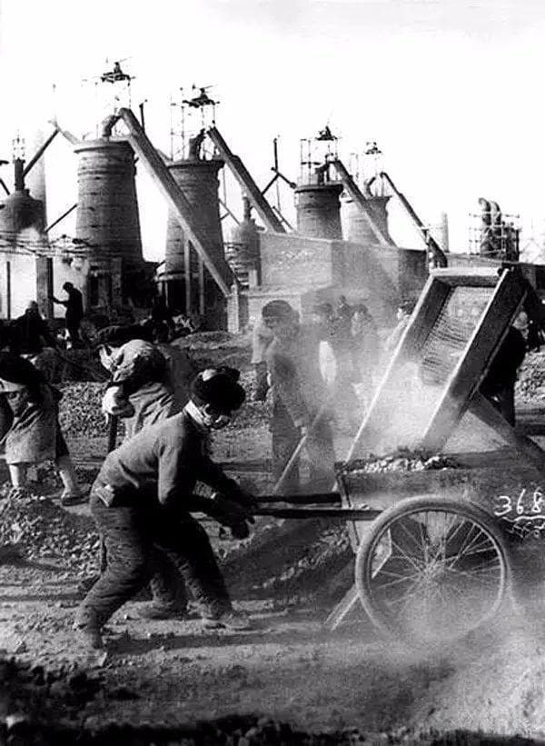 中国节假日70年变迁：从一年7天到黄金周