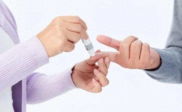 餐后血糖超7.8mmol/L要当心，专家推荐四大应对方案